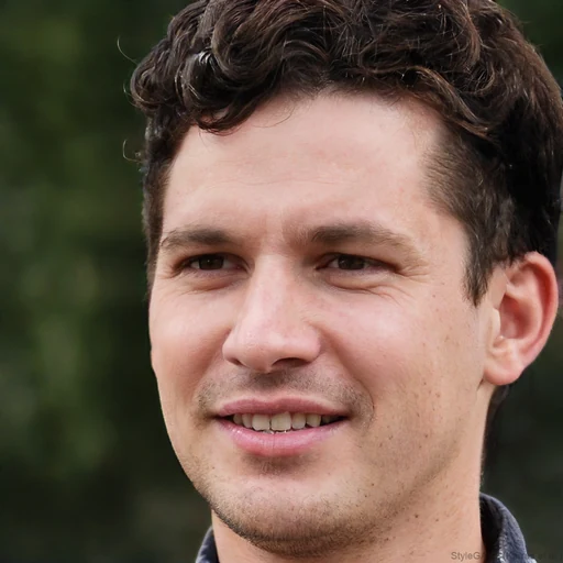 Luca R.